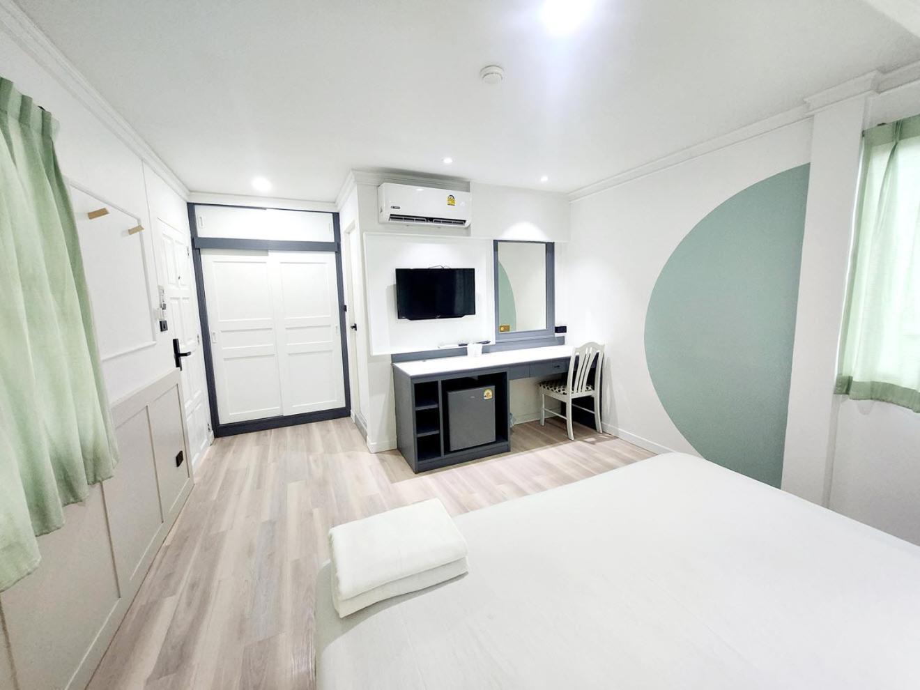 Seatel Phuket, Patong Beach Ngoại thất bức ảnh