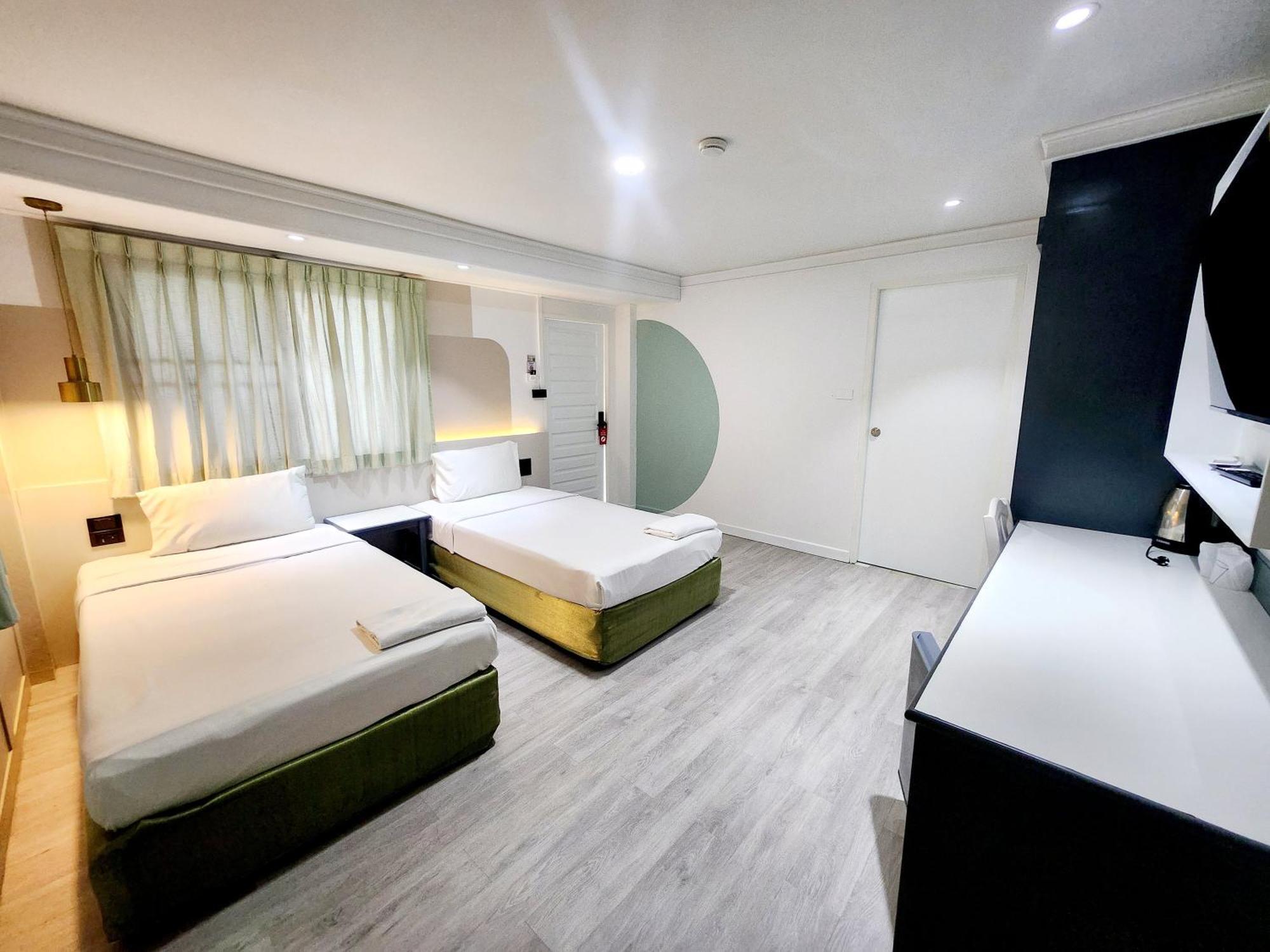 Seatel Phuket, Patong Beach Ngoại thất bức ảnh