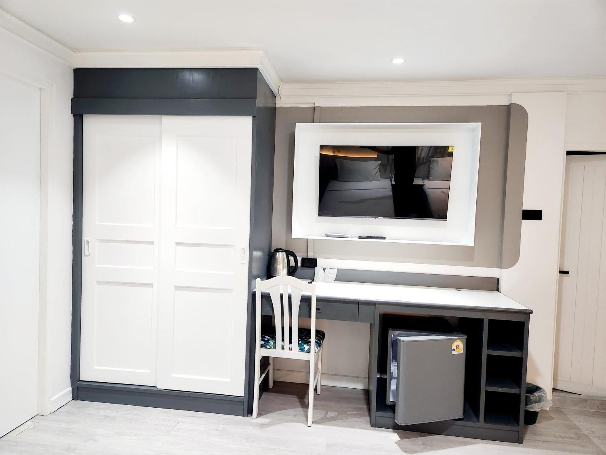 Seatel Phuket, Patong Beach Ngoại thất bức ảnh